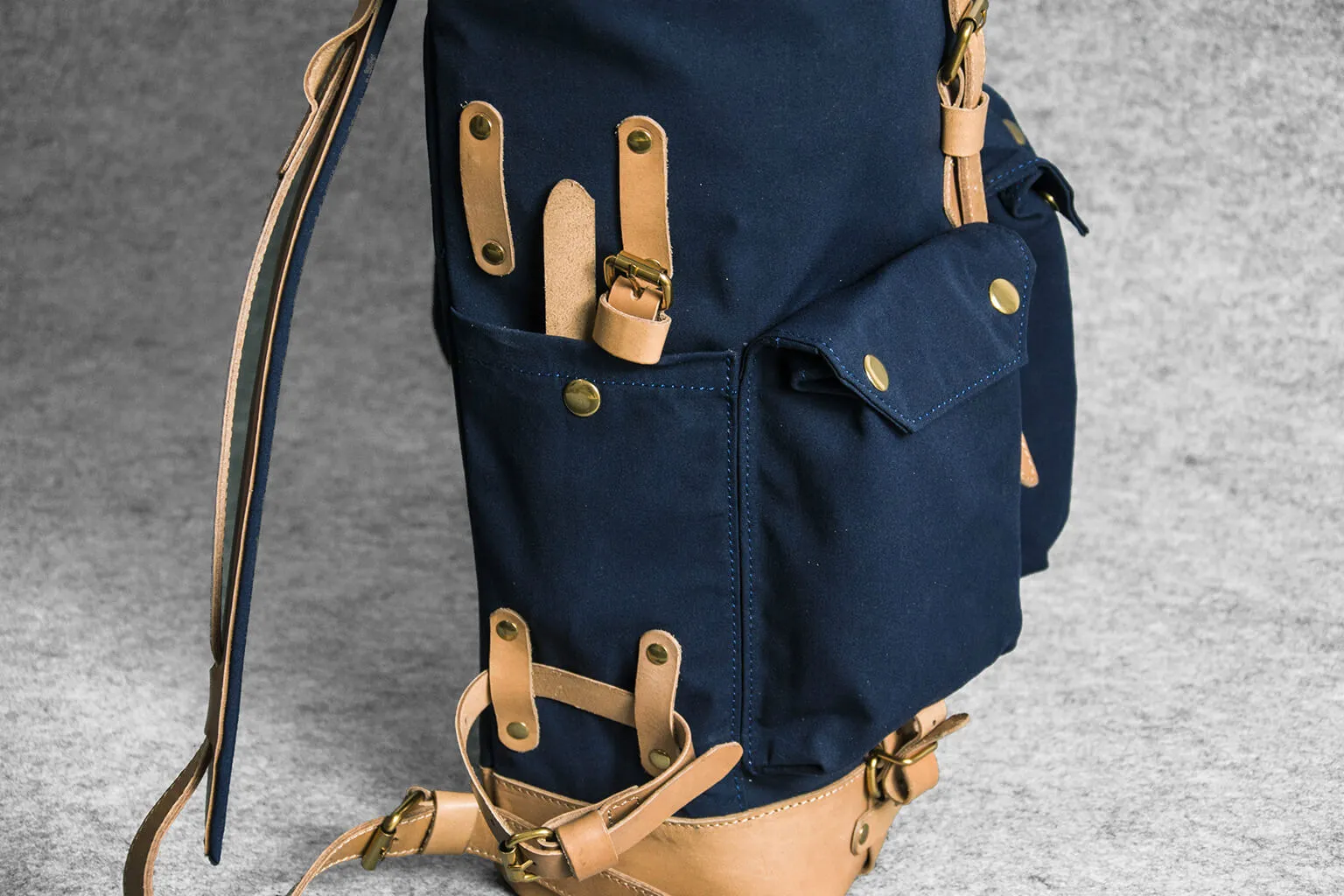 TRAVEL BACKPACK - marine