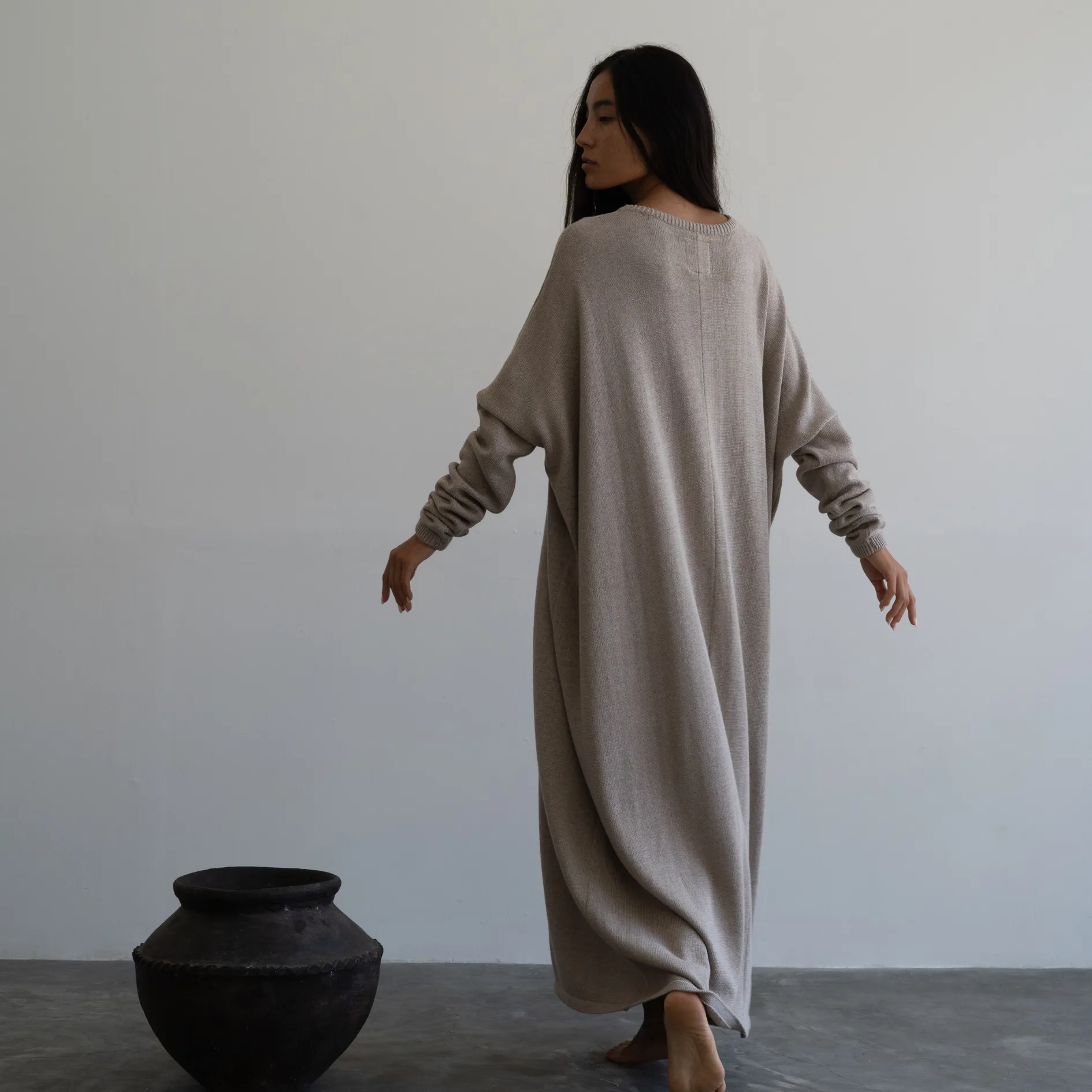 VADA - FAWN Volume Knit Dress