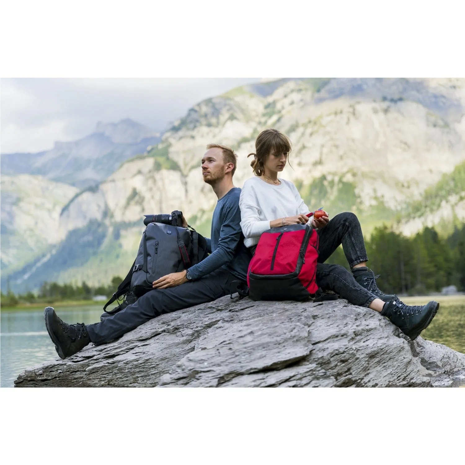 Victorinox Almont Original Vertical-Zip Backpack