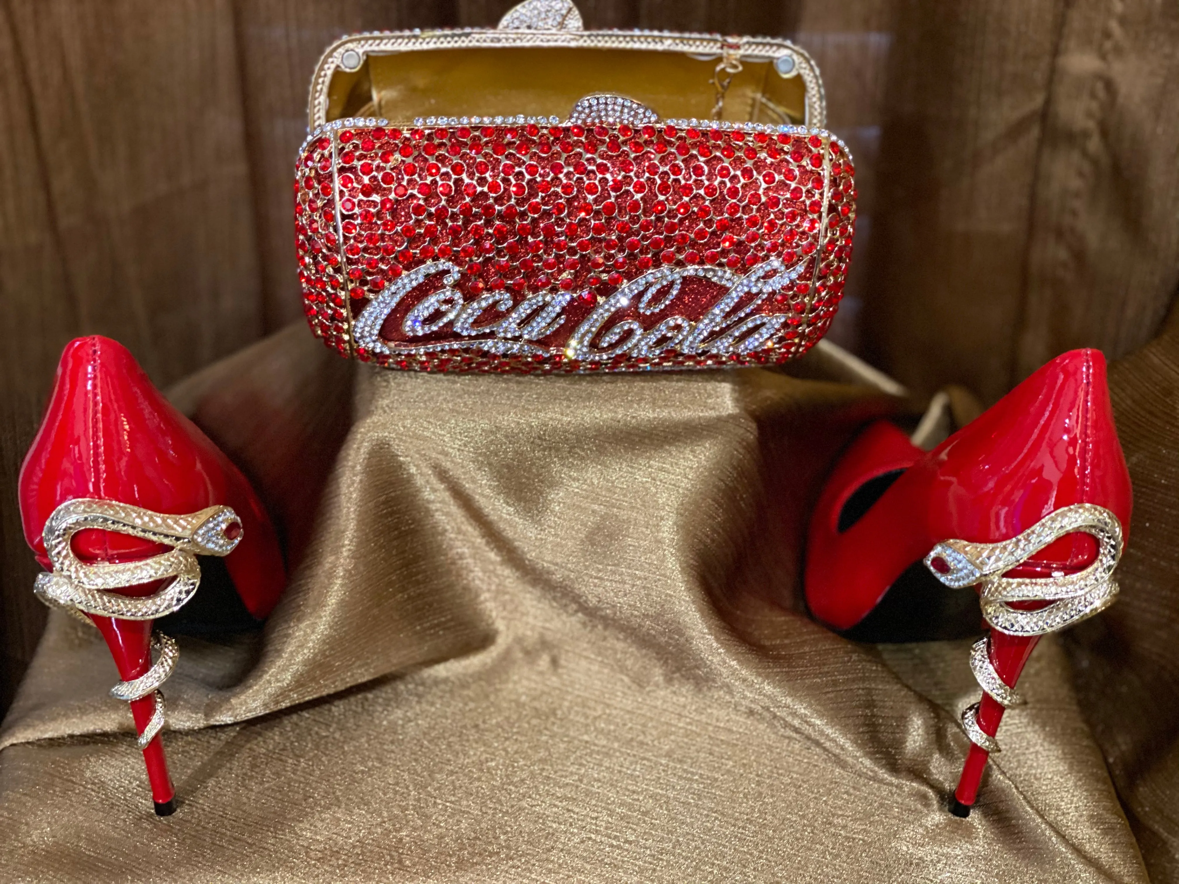 “VIP” ( RED COCA COLA)