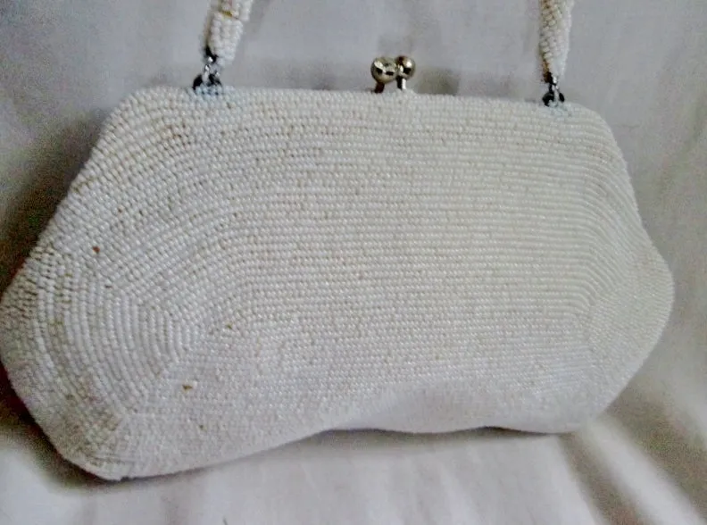 Vtg WHITE FLORAL BEAD Rhinestone CLASP HANDBAG Purse Clutch Evening Bag Vegan