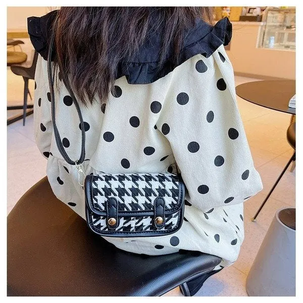 Wholesale PU lattice messenger bag JDC-SD-KR052