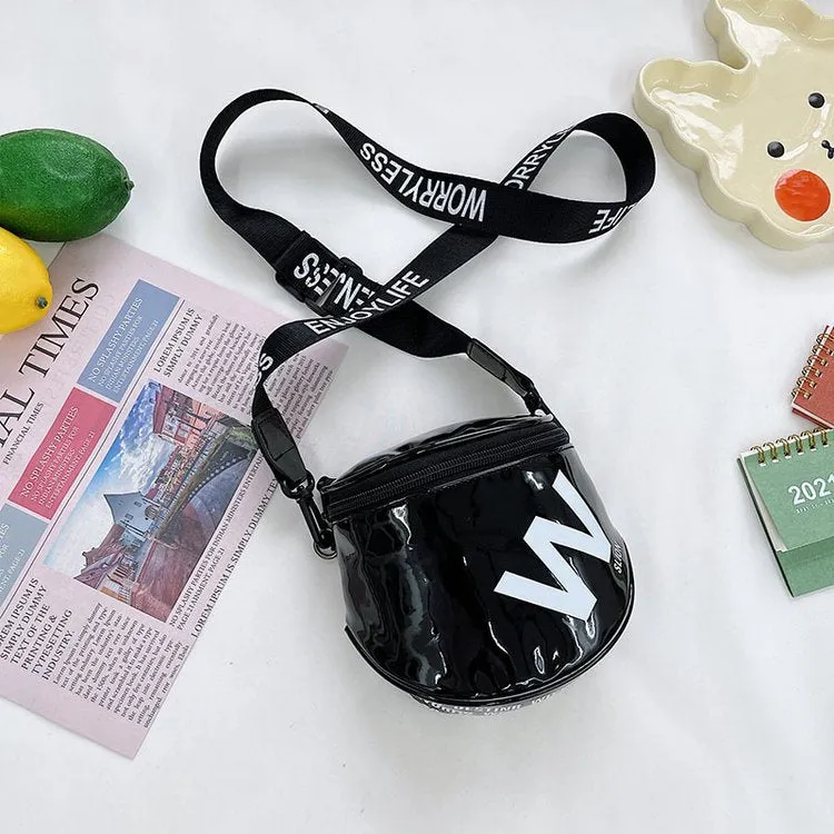 Wholesale PU patent leather letter messenger bag JDC-SD-KR047