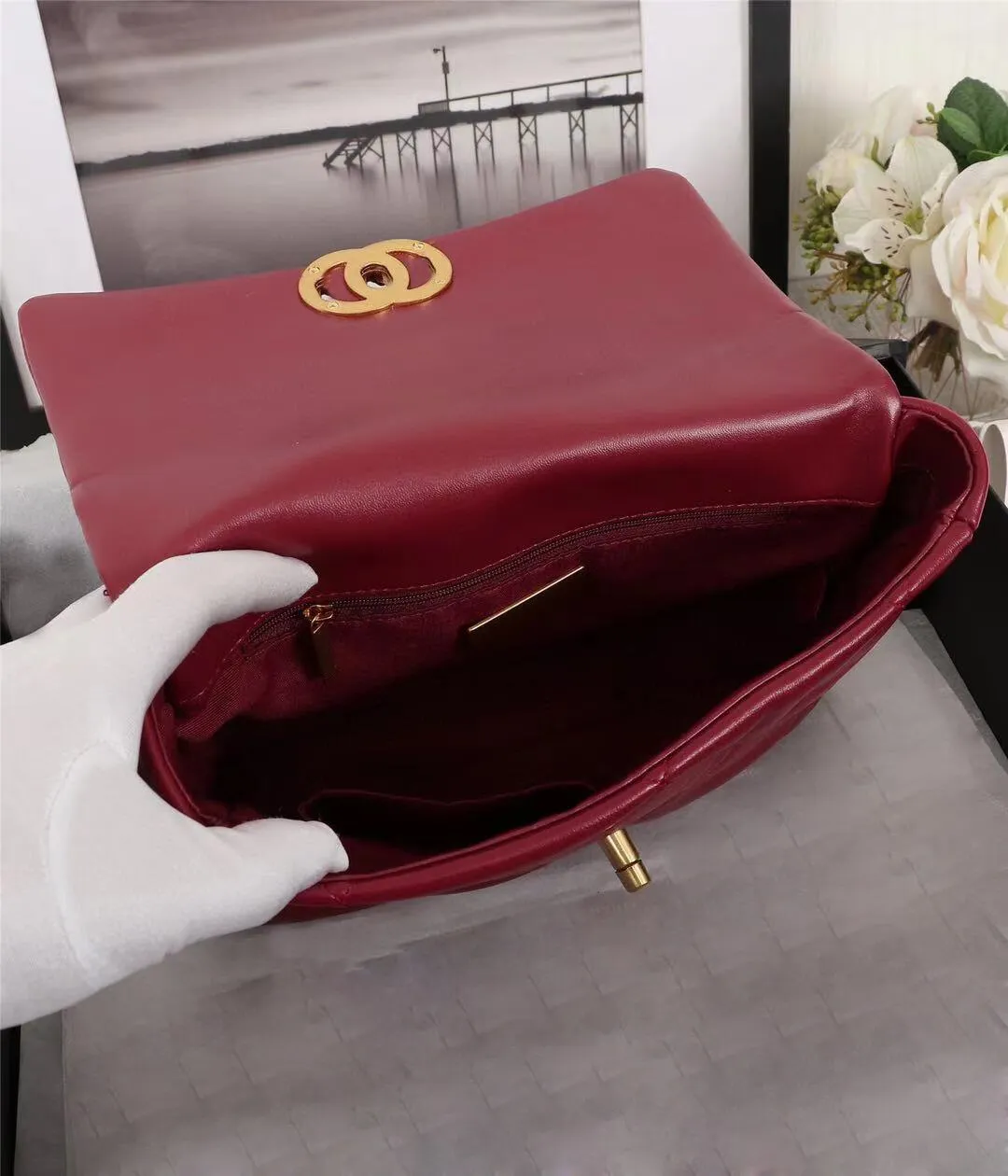 Women Genuine Leather Classic Caviar Bag