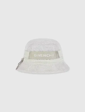 ZIPPED BUCKET HAT